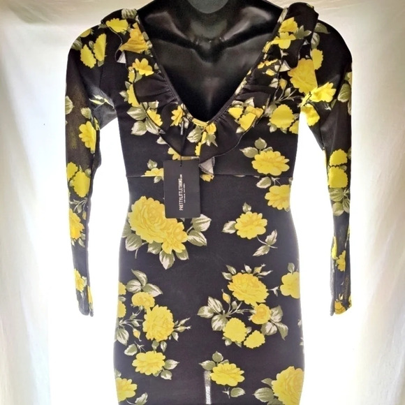 PRETTY Little Thing Ruffle Rose Dress NWT 😍 - Picture 7 of 13